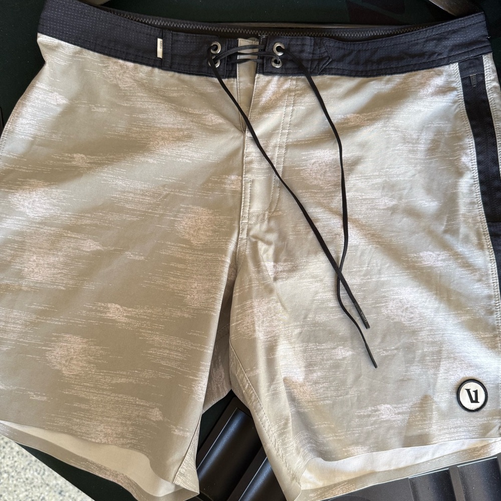 Men's Vuori Swim Shorts